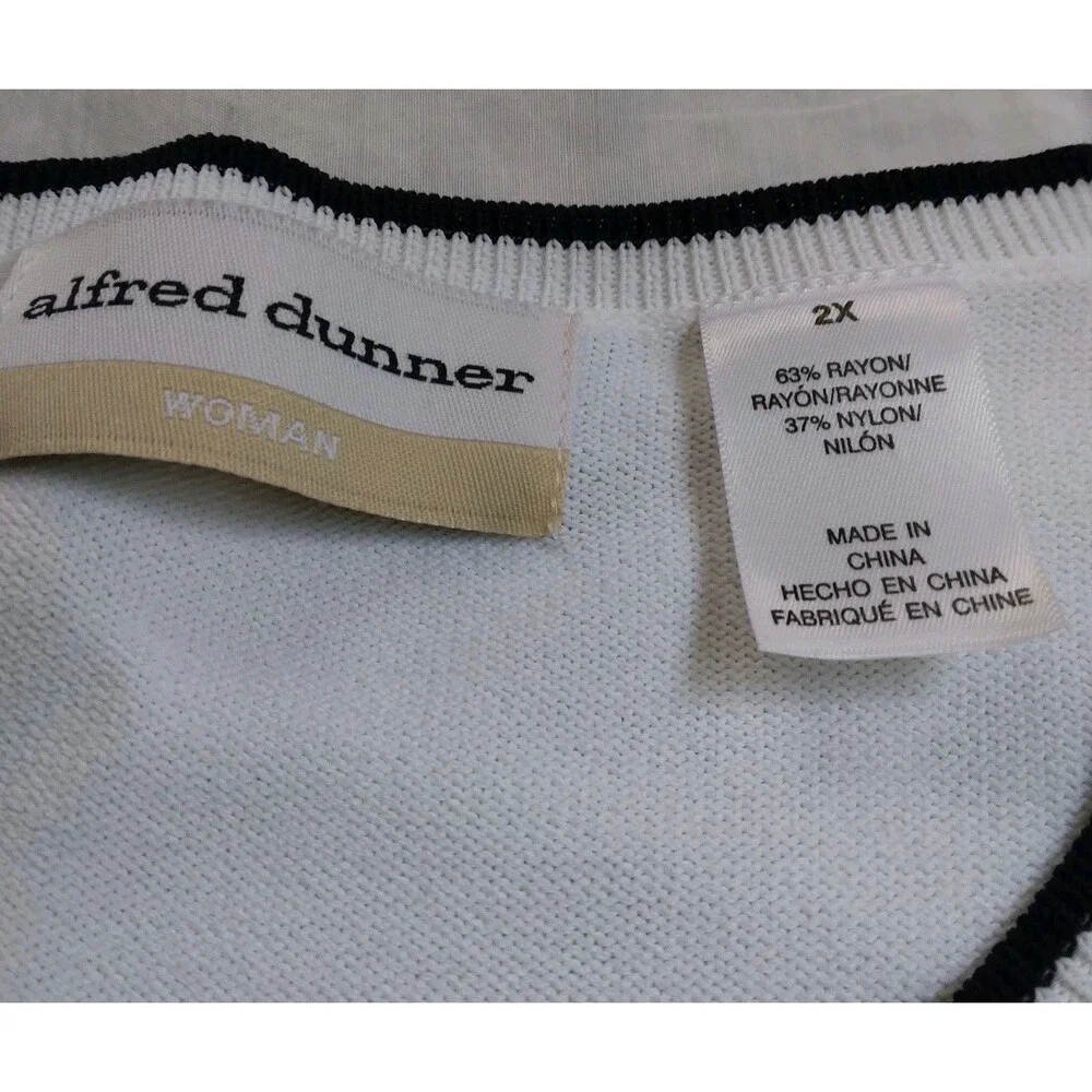 Alfred Dunner White Sweater Embroidered Butterfly Cottagecore Grandmacore 2X